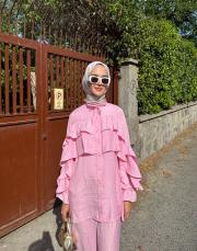 volan detaylı takım pembe