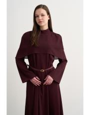 perry pelerinli elbise bordo