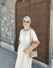 kemerli renk bloklu elbise bej 4