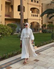 bağlama detaylı etekli takım bej