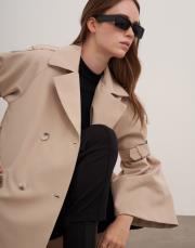 kol kemerli trençkot bej